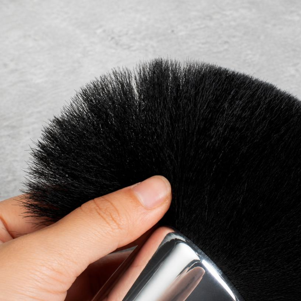 Lot de 2 Brosses de Cou Professionnelle de Couleur Noir ,Brosse à Poils Ultra Doux pour Salon, Barbier, Coiffeurs – image 6