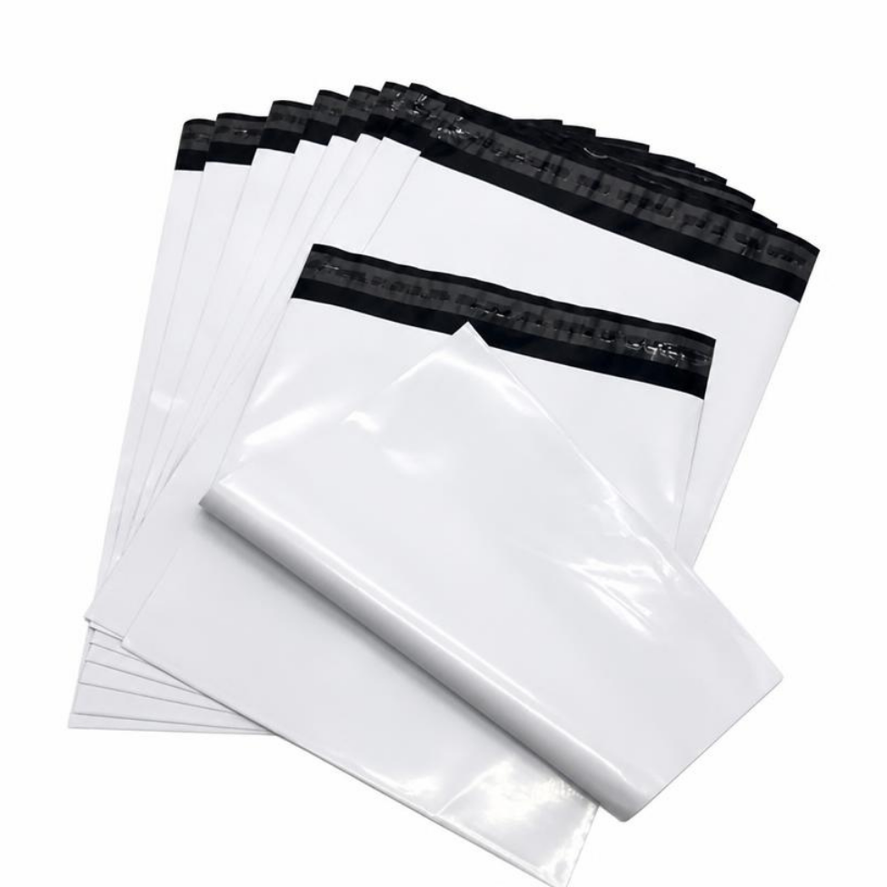 Lot de 12 Enveloppes en Polyéthylène Blancs, Résistants, Auto-Adhésifs pour Courrier Express et Expédition – image 3